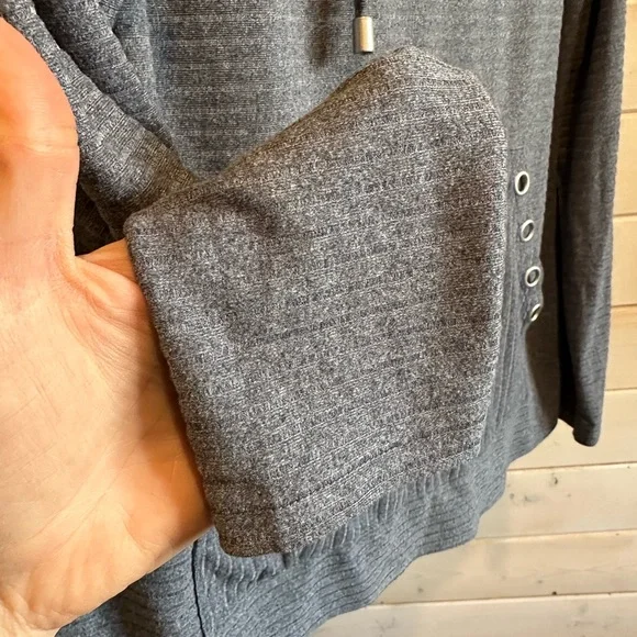 Belldini | Grey Ribbed Lightweight Sweater - Picture 5 of 8